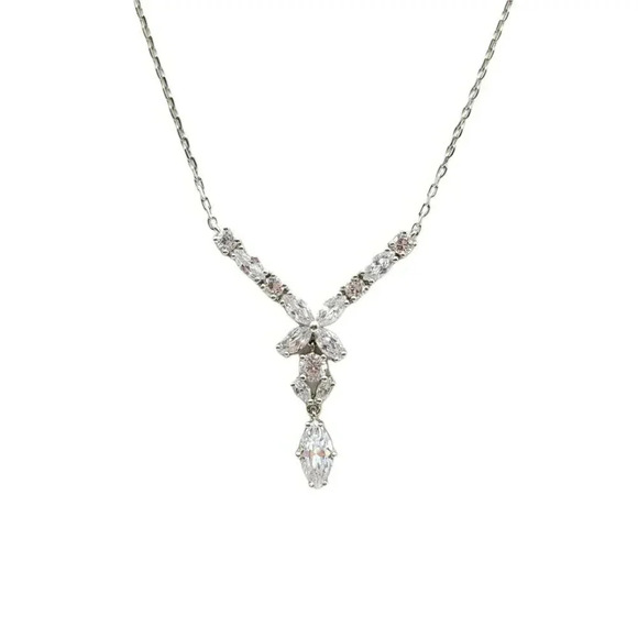Givenchy Platinum Plated Perfect Day Clear Rhinestone Y Lariat Necklace New 15" - Picture 1 of 5